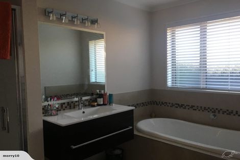 Photo of property in 8 Moa Street, Pegasus, 7612