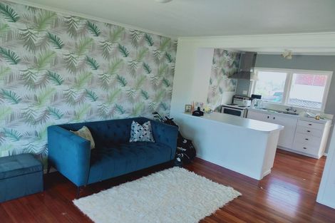 Photo of property in 3 Alamein Avenue, Belmont, Auckland, 0622