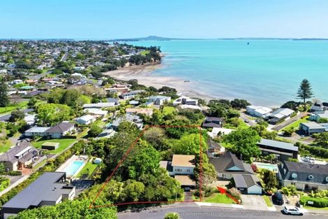 Photo of property in 12 Island View Terrace, Cockle Bay, Auckland, 2014