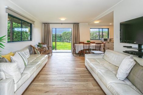 Photo of property in 35 Michelle Lane, Hahei, Whitianga, 3591