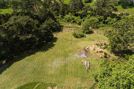 Photo of property in 581 Valley Road, Kaiwaka, 0573