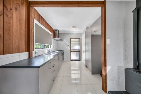 Photo of property in 45a Sutton Crescent, Papakura, 2110