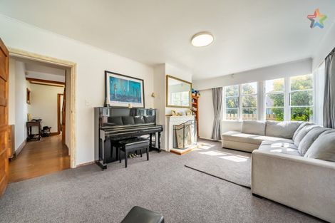 Photo of property in 1/1250 High Street, Taita, Lower Hutt, 5011