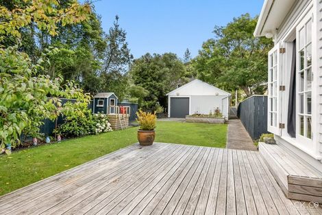 Photo of property in 6 Glen Road, Stokes Valley, Lower Hutt, 5019