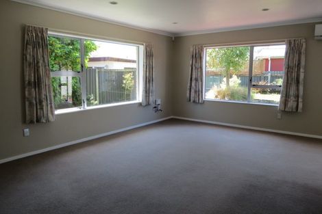 Photo of property in 12a Lockhart Avenue, Milson, Palmerston North, 4414