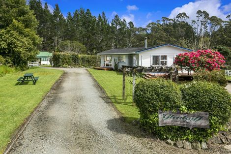 Photo of property in 336 Muriwai Road, Waimauku, 0881