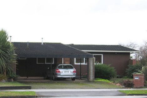 Photo of property in 10 Wallace Place, Hokowhitu, Palmerston North, 4410