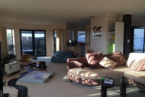 Photo of property in 13 Aspen Place, Papamoa Beach, Papamoa, 3118