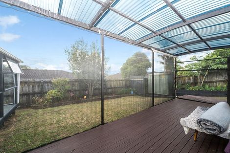Photo of property in 15 Lake Panorama Drive, Henderson, Auckland, 0612