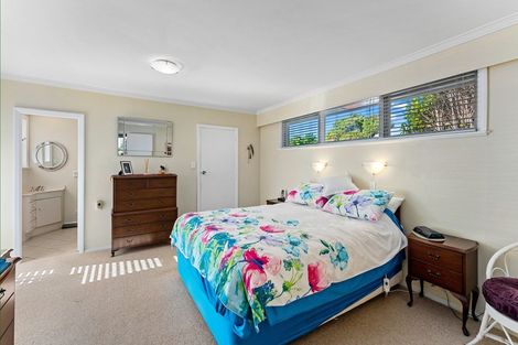 Photo of property in 5 Leybourne Avenue, Waikanae, 5036