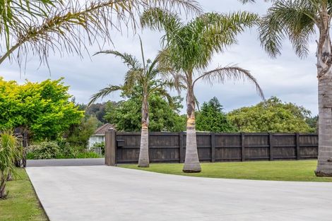 Photo of property in 30 Huxley Street, Pahiatua, 4910