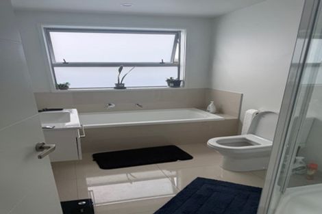 Photo of property in 8 Tomairangi Crescent, Pukekohe, 2120