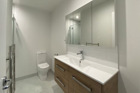 Photo of property in 6 Tuputupu Drive, Kumeu, 0810