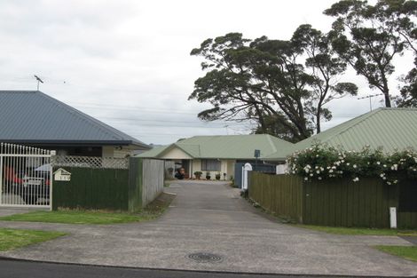 Photo of property in 117 Kindergarten Drive, Conifer Grove, Takanini, 2112