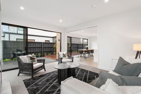 Photo of property in 17b Kirkwood Avenue, Upper Riccarton, Christchurch, 8041