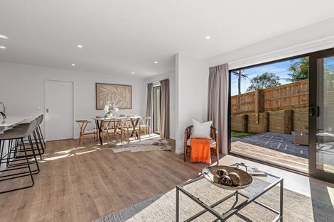 Photo of property in 36a Saffron Street, Birkdale, Auckland, 0626