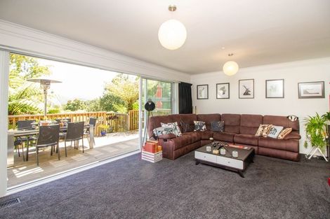 Photo of property in 16 Swainson Street, Naenae, Lower Hutt, 5011