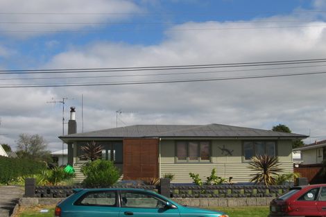 Photo of property in 10 Charles Street, Bellevue, Tauranga, 3110