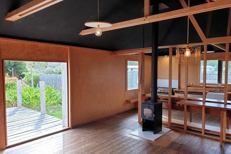 Photo of property in 1 Shaw Road, Eskdale, Napier, 4182