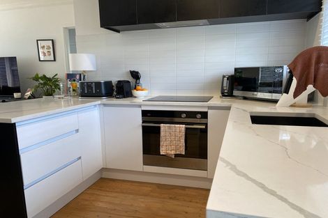Photo of property in 1/13a Kingsway Avenue, Sandringham, Auckland, 1025