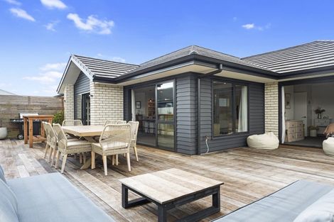 Photo of property in 3 Hamlett Drive, Woodend, 7610