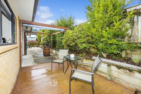 Photo of property in 15 Ormrod Grove, Riverstone Terraces, Upper Hutt, 5018