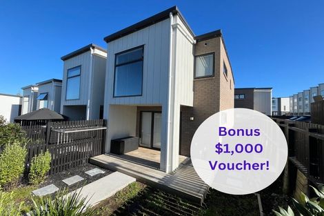 Photo of property in 54 Huri Street, Mangere Bridge, Auckland, 2022