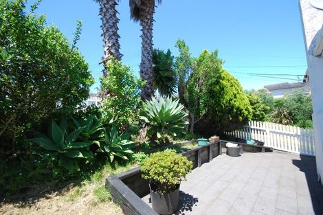 Photo of property in 51 Rogan Street, Mount Roskill, Auckland, 1041