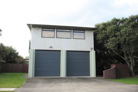 Photo of property in 230 Patuwai Drive, Whangamata, 3620
