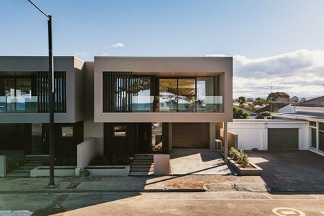 Photo of property in 621a Marine Parade, Napier South, Napier, 4110