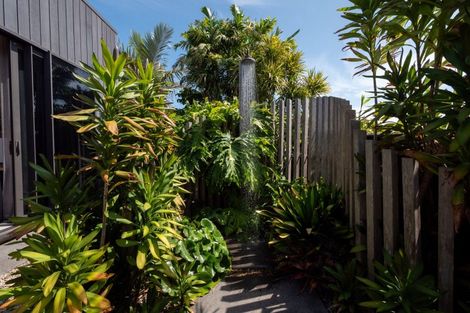 Photo of property in 563 Grenada Street, Papamoa Beach, Papamoa, 3118