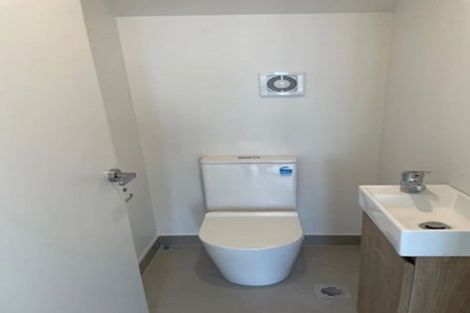 Photo of property in 72 Bellbird Street, Papakura, 2110