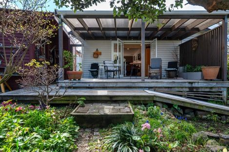 Photo of property in 35 Tamatea Road, Taupo, 3330