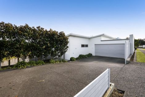 Photo of property in 54 Ainslee Street, Highlands Park, New Plymouth, 4312