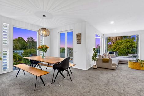 Photo of property in 11 Landvale Court, Browns Bay, Auckland, 0630