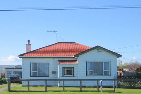 Photo of property in 30 Futter Street, Foxton, 4814