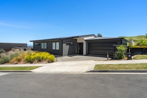 Photo of property in 30 Huntaway Close, Stoke, Nelson, 7011