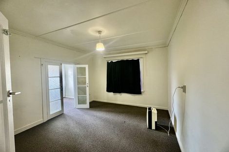 Photo of property in 68 Main Road, Titahi Bay, Porirua, 5022