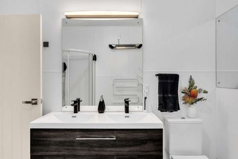 Photo of property in 27 Marian Drive, Inner Kaiti, Gisborne, 4010