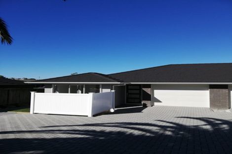 Photo of property in 869c Whangaparaoa Road, Manly, Whangaparaoa, 0930