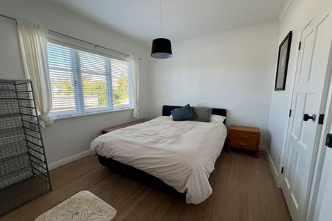 Photo of property in 3/53 Hanlon Crescent, Narrow Neck, Auckland, 0624