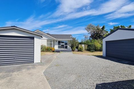 Photo of property in 44 Rosewood Place, Paraparaumu, 5032
