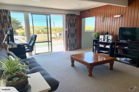 Photo of property in 378 Marine Parade, South New Brighton, Christchurch, 8062