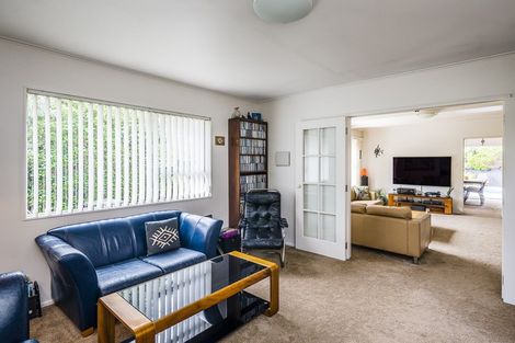 Photo of property in 10 Michael Road, Paraparaumu Beach, Paraparaumu, 5032