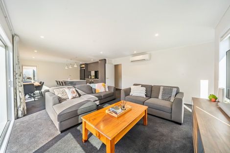 Photo of property in 22 Ruahine Street, Trentham, Upper Hutt, 5018