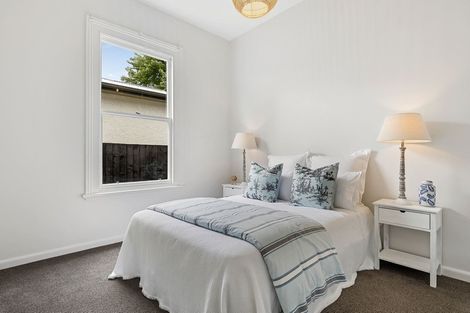 Photo of property in 100 Blighs Road, Strowan, Christchurch, 8052