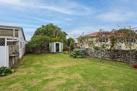 Photo of property in 8 Cambridge Street, Te Kamo, Whangarei, 0112