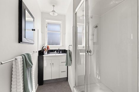 Photo of property in 231 Lumsden Place, Akina, Hastings, 4122