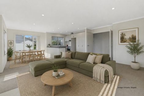 Photo of property in 61 Bridgewater Way, Pyes Pa, Tauranga, 3112