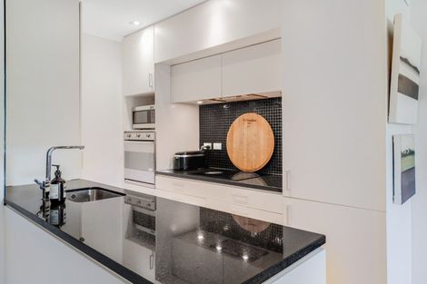 Photo of property in 3b/15 Fleet Street, Eden Terrace, Auckland, 1021